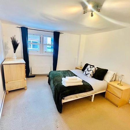 The Vista Apartment London Bagian luar foto
